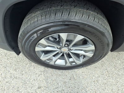 2027 Chevrolet Equinox FWD LT