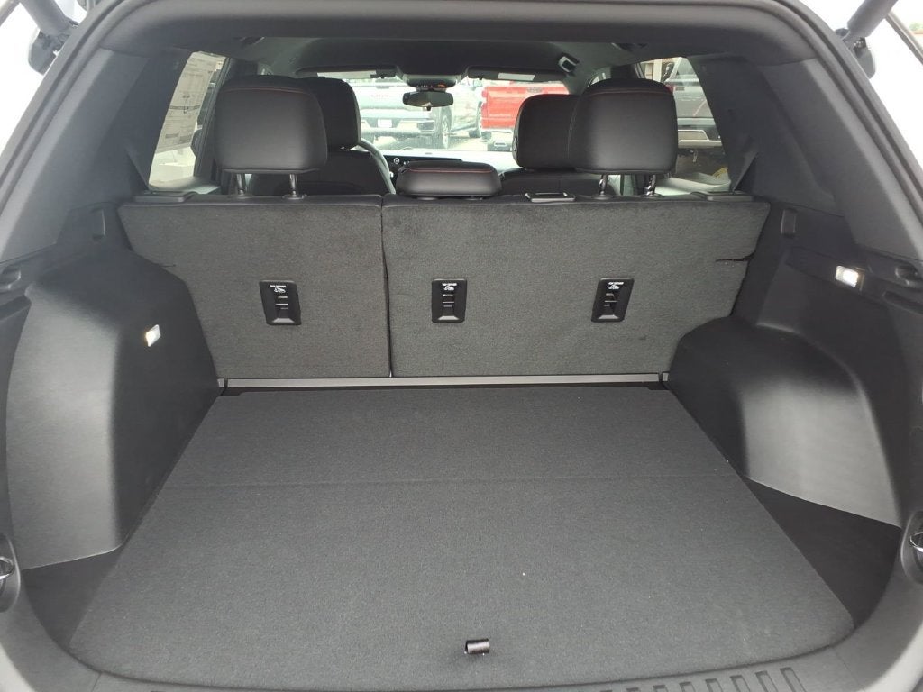 2027 Chevrolet Equinox FWD RS