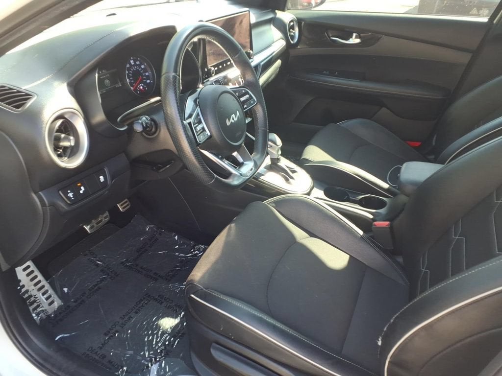 2022 Kia Forte GT-Line