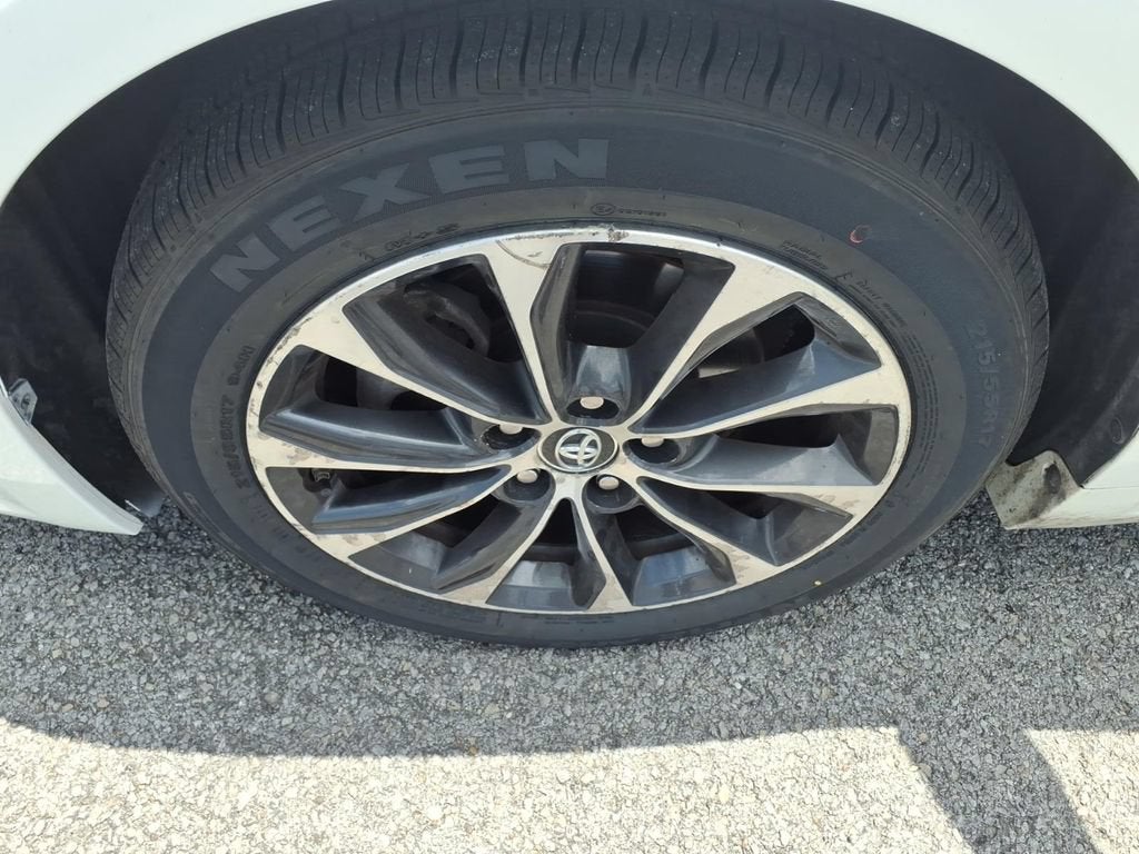 2016 Toyota Avalon Limited