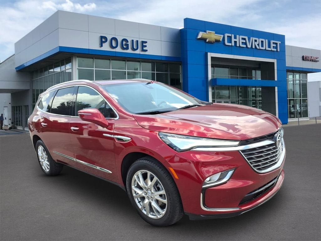2023 Buick Enclave Essence