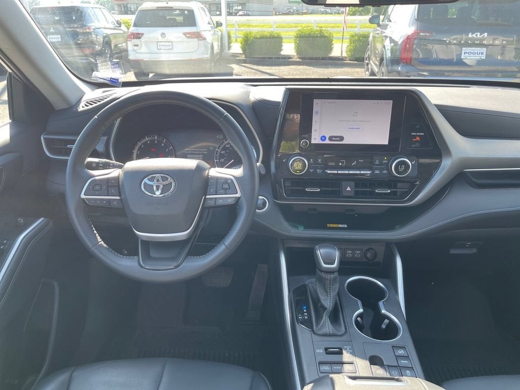 2024 Toyota Highlander XLE