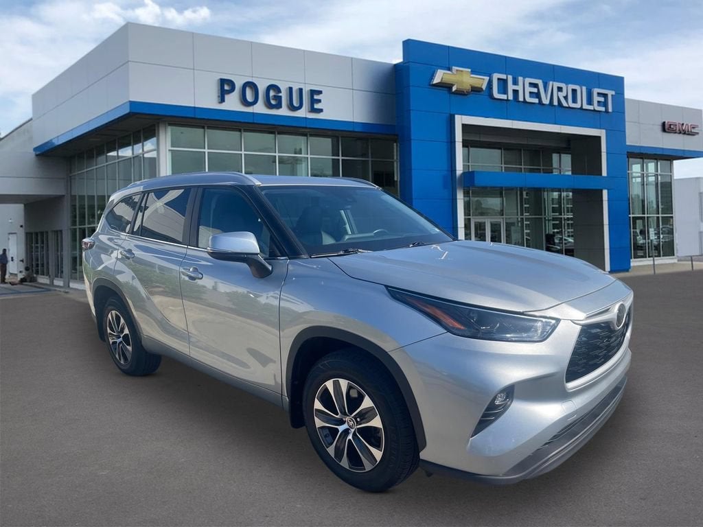 2024 Toyota Highlander XLE