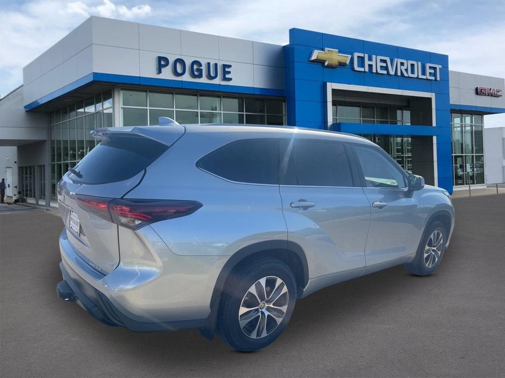 2024 Toyota Highlander XLE