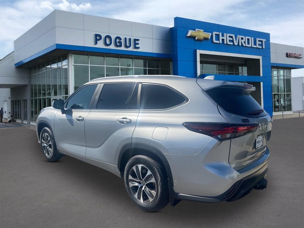 2024 Toyota Highlander XLE