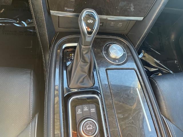 2024 INFINITI QX80 LUXE