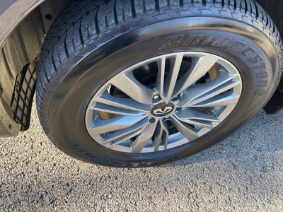 2024 INFINITI QX80 LUXE